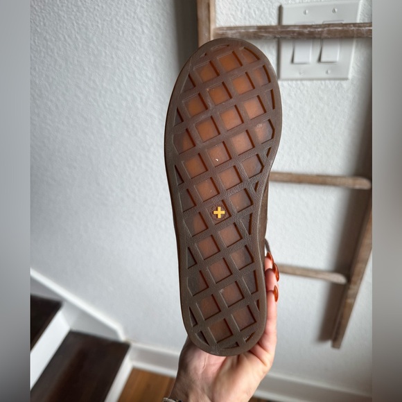 Dr. Martens Womens Brown Stratford Leather Foldover Leopard Print Boots Size 6 - Picture 6 of 9